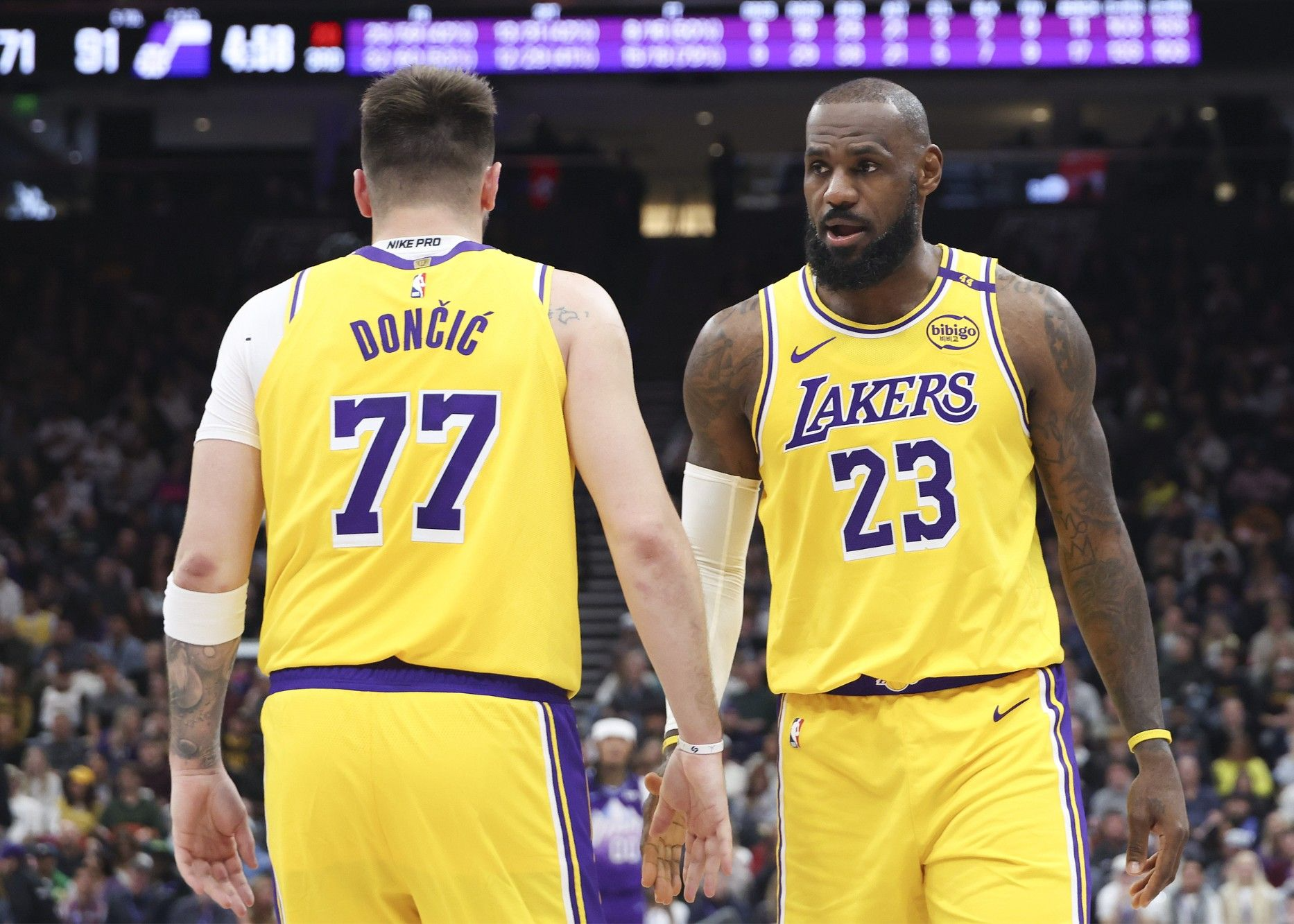 开云APP-詹姆斯重要时刻险胜，切尔西带队取胜！-开云APP