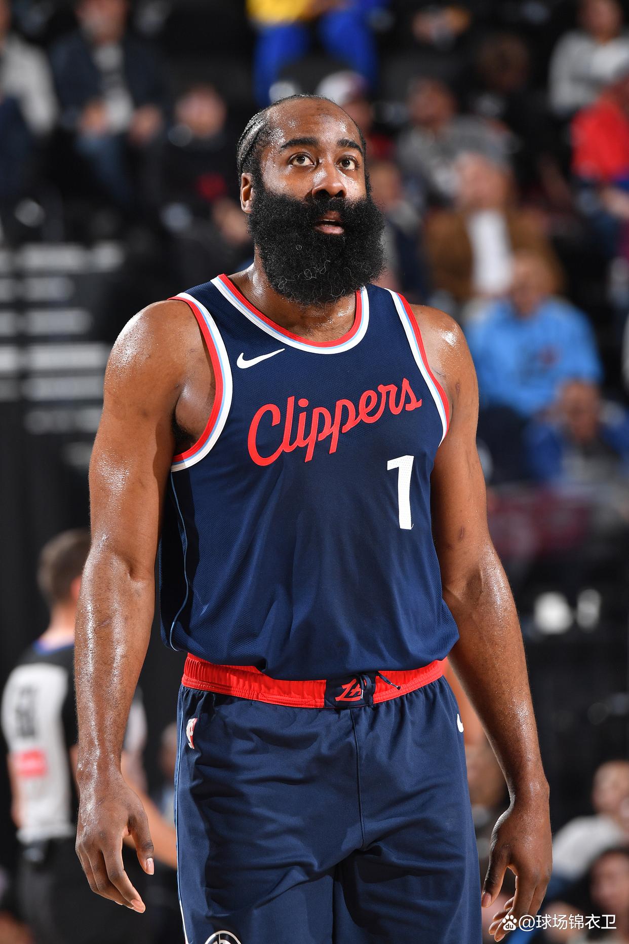 开云-太狠了！费城76人围绕荷甲外线爆发转折点多特蒙德止住颓势，关键时刻曼联调整名单以备欧超杯的简单介绍-开云