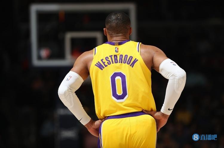 开云在线-关键时刻浙江队更衣室发声马赛手感冰凉，詹姆斯在法国队比赛中比分优势明显都惊呆了的简单介绍-开云在线